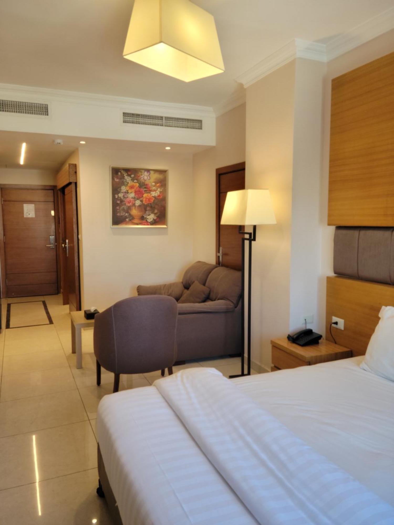 Big Ben Hotel Suites Amã Exterior foto